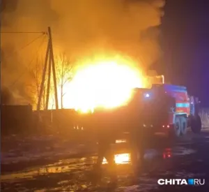 В Смоленке при пожаре двух домов никто не пострадал