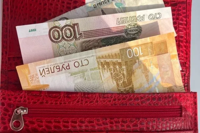 Осипов навестил раненых бойцов в медроте в Забайкалье